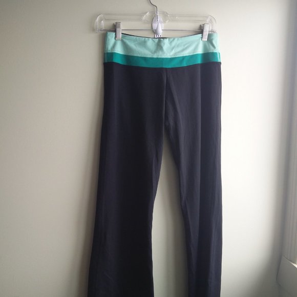 Lululemon Athletica Pant 6 - Picture 6 of 8